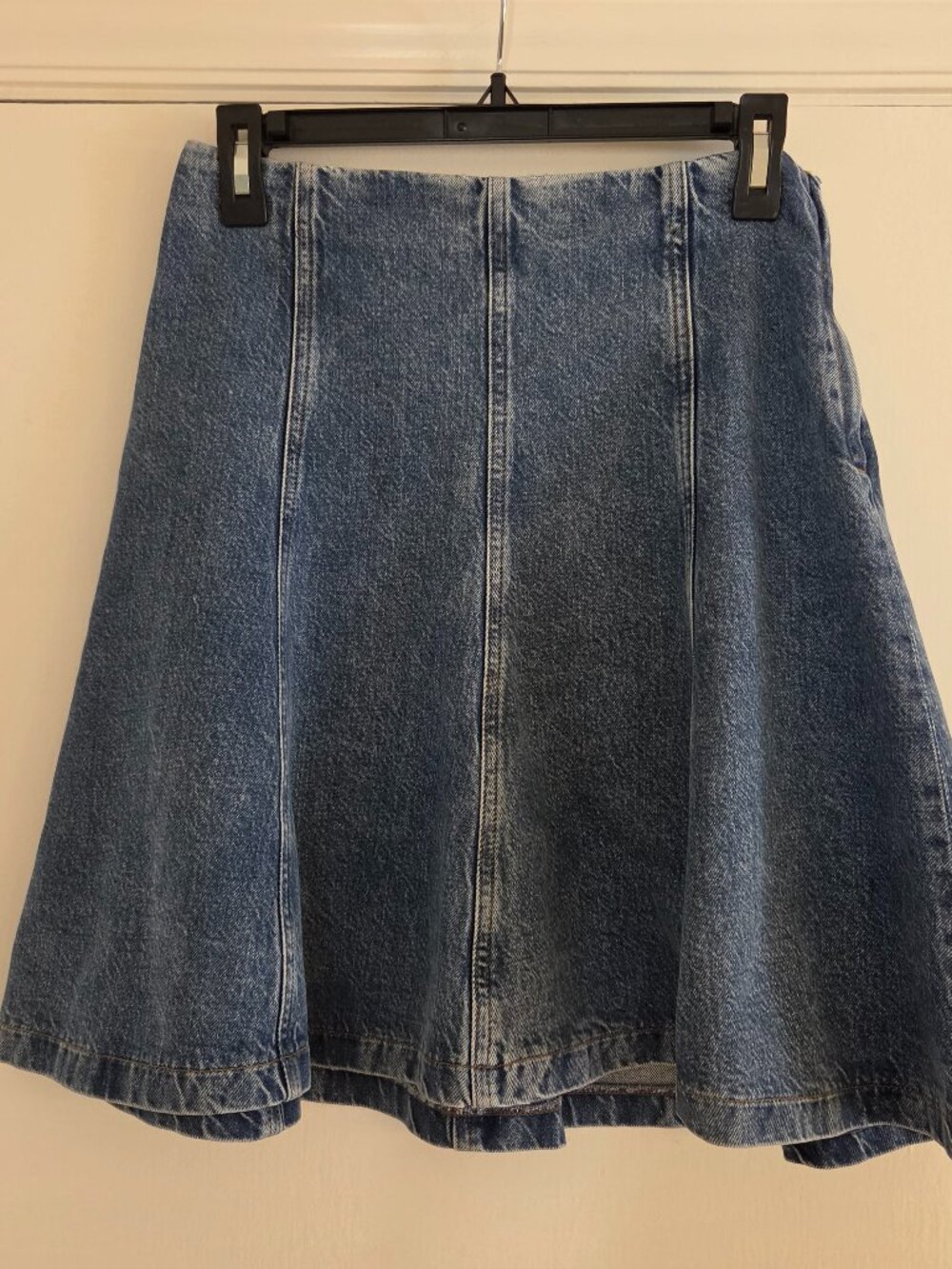 FRAME 'THE SWAY' Denim Skirt 26- EXCELLENT CONDITION!